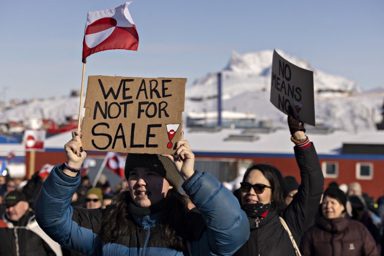 Greenland Responds to Trump: We Did Not Extend an Invitation