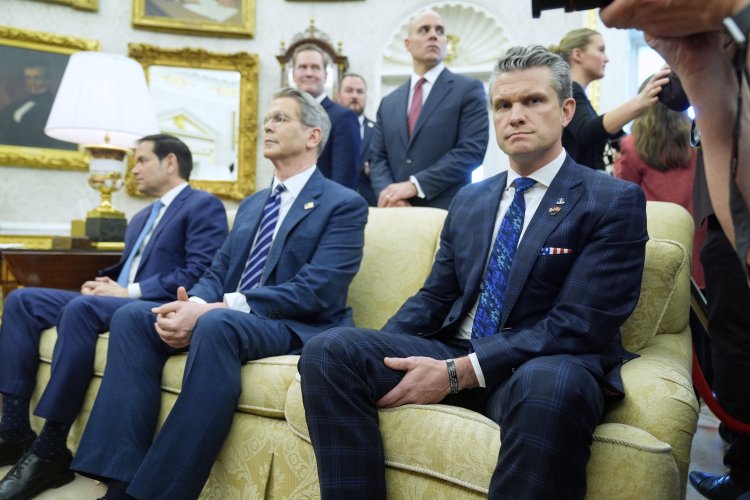 Leadership Void at the Pentagon Overburdens Hegseth’s Office: 'It's a free-for-all'