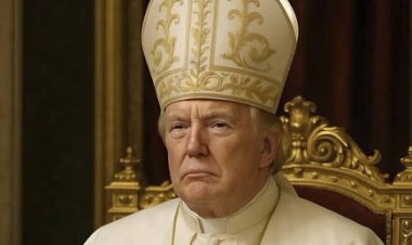 Trump posts a picture depicting himself as the pope