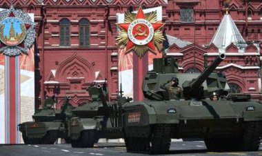 Fyodor Lukyanov: Western Actions Are Eroding the 1945 Framework