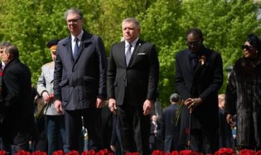 Kremlin Declares Vucic and Fico Heroes