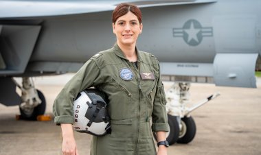 ‘I’m Being Kicked Out’: A Trans Military Commander Faces Trump’s Prohibition