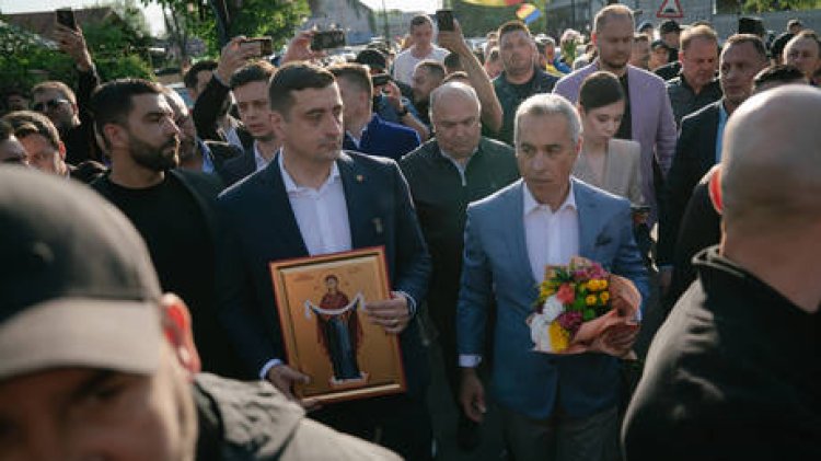Rerun of Romanian Presidential Election Begins