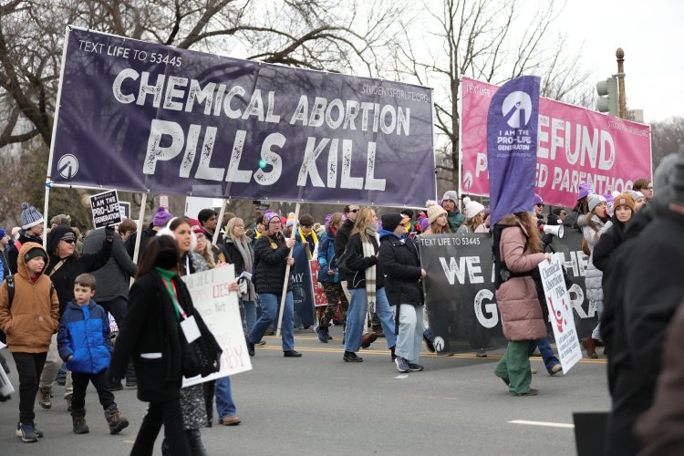 ‘Rolling Thunder’: Inside the conservative strategy to limit access to abortion pills