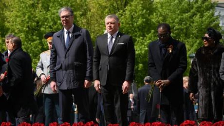 Kremlin Declares Vucic and Fico Heroes